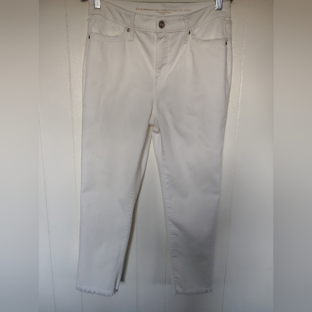Girlfriend Slim Leg Crop Chico's Women's White Jeans Size 6 - Picture 2 of 8